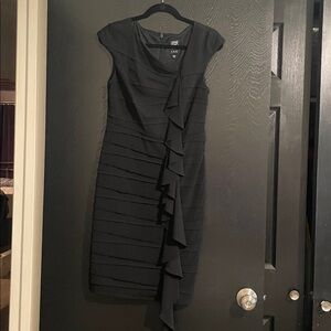JAX - BLACK CAP-SLEEVED DRESS